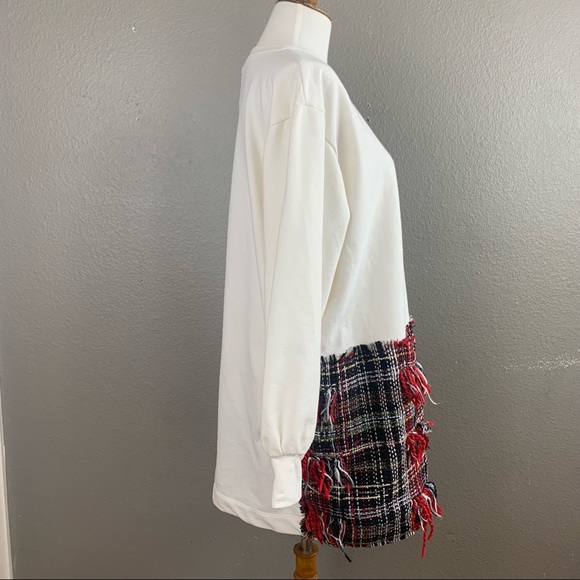 Zara cream and red tweed fringe sweatshirt dress - Picture 4 of 11